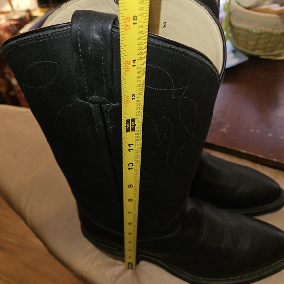 NWT Tony Lama Men's Black Oiled Cowhide work boots, size 11, Vibram soles - Picture 13 of 14